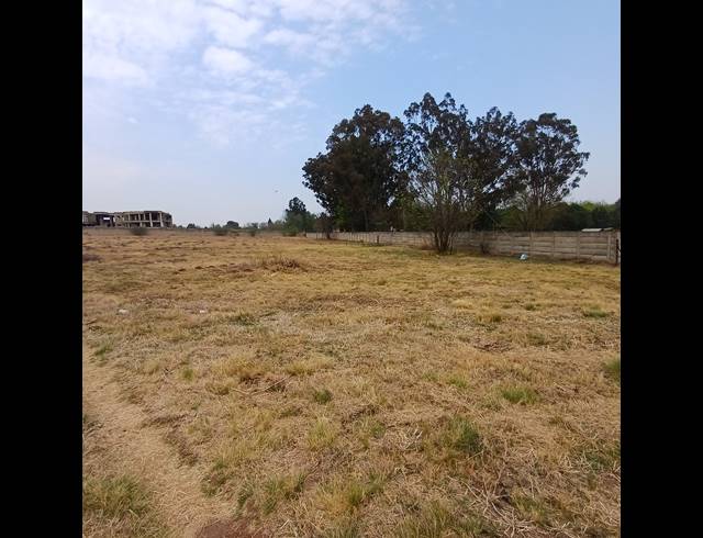 1,995M² VACANT LAND FOR SALE IN HENLEY ON KLIP